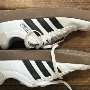 Adidas woman’s White black and Brown Sneakers size 7.5